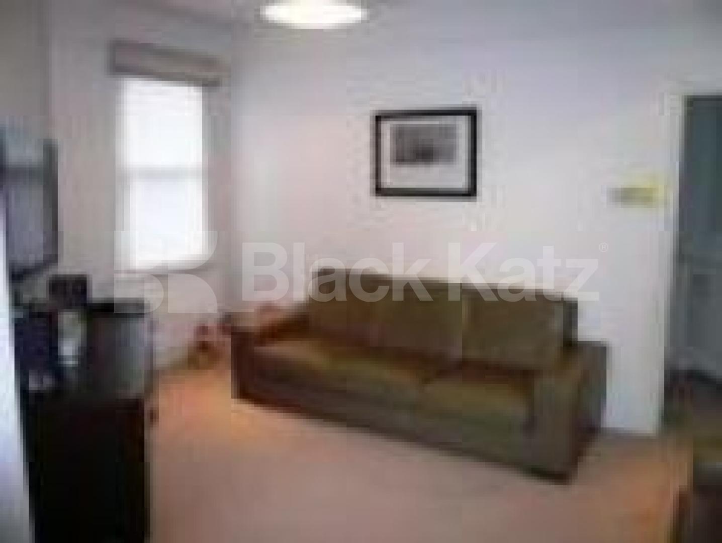 			3 Bedroom, 1 bath, 1 reception Flat			 Castellain Road, MAIDA VALE